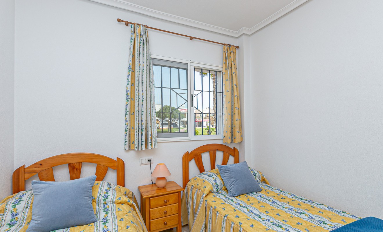 Wederverkoop - Quad House - Playa Flamenca - Zenia Mar