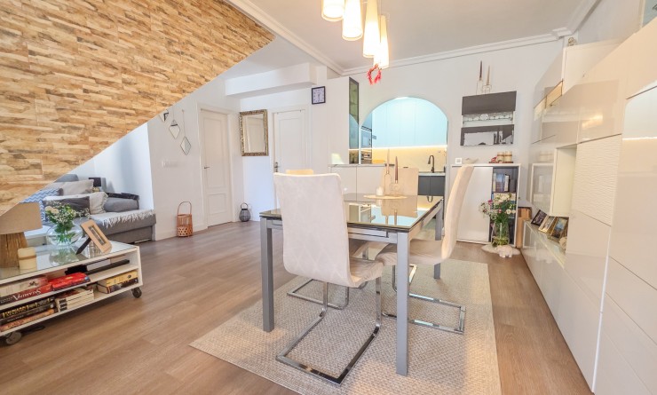 Revente - Quad House - Los Balcones