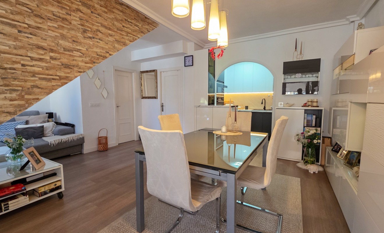 Revente - Quad House - Los Balcones