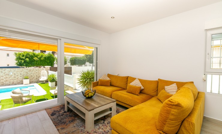 Revente - Semi Detached Villa - Los Dolses