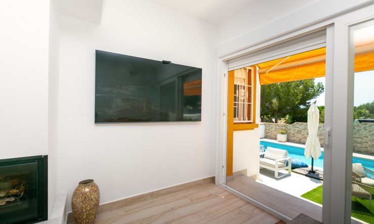 Revente - Semi Detached Villa - Los Dolses