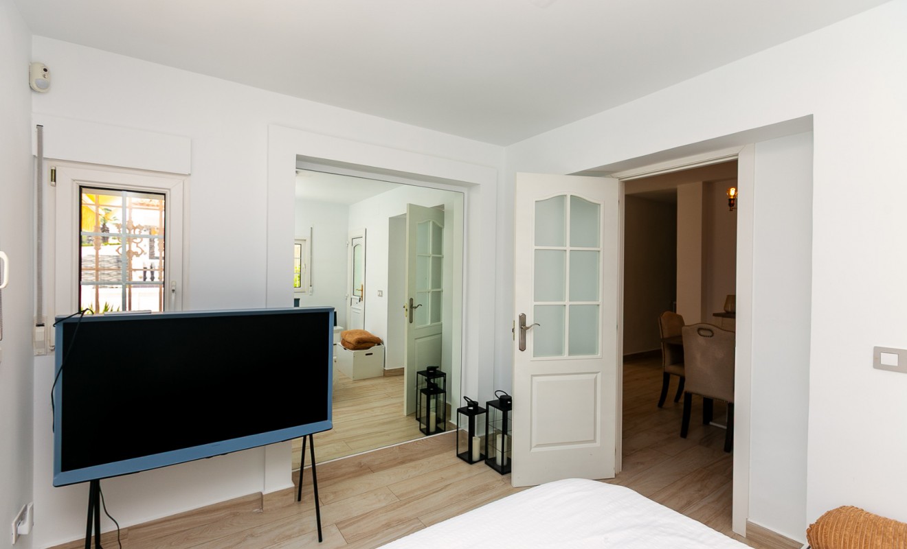 Revente - Semi Detached Villa - Los Dolses