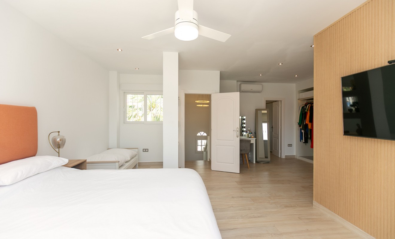 Revente - Semi Detached Villa - Los Dolses