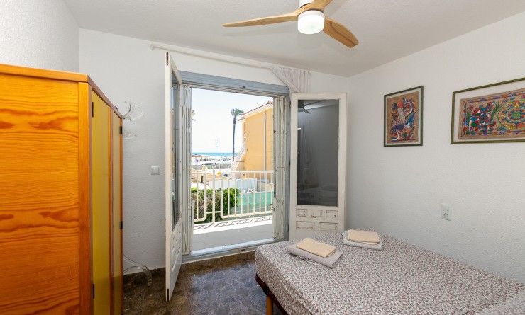 Sale - Villa - La Zenia