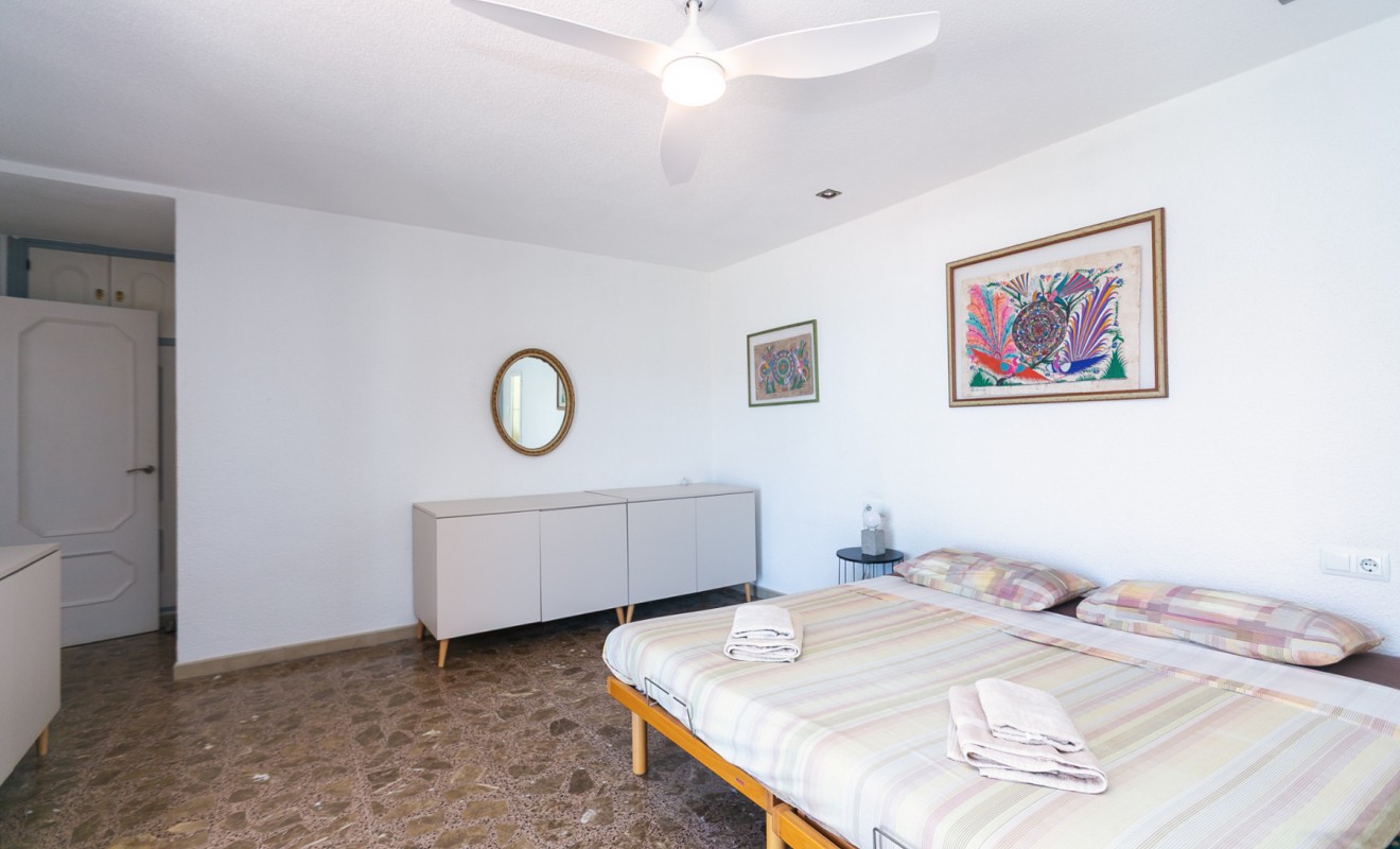 Sale - Villa - La Zenia