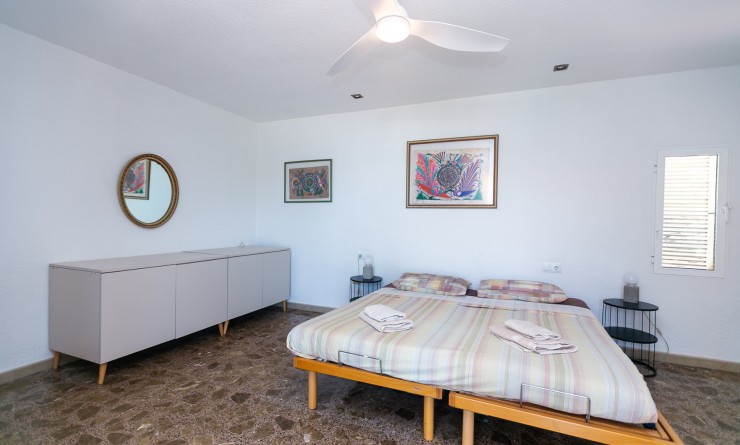 Sale - Villa - La Zenia