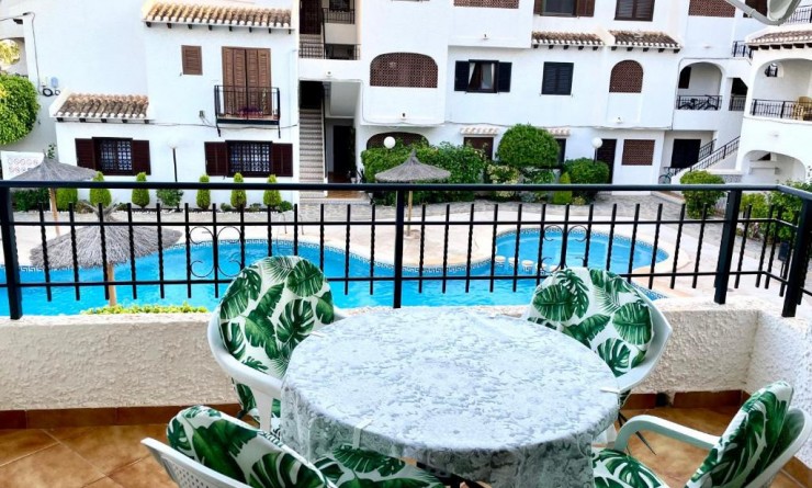 Wederverkoop - Apartment / flat - Orihuela Costa - Cabo Roig