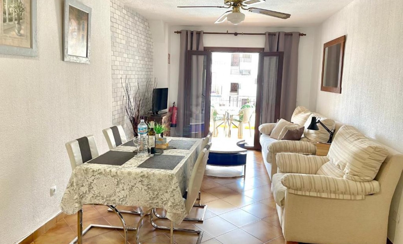 Wederverkoop - Apartment / flat - Orihuela Costa - Cabo Roig