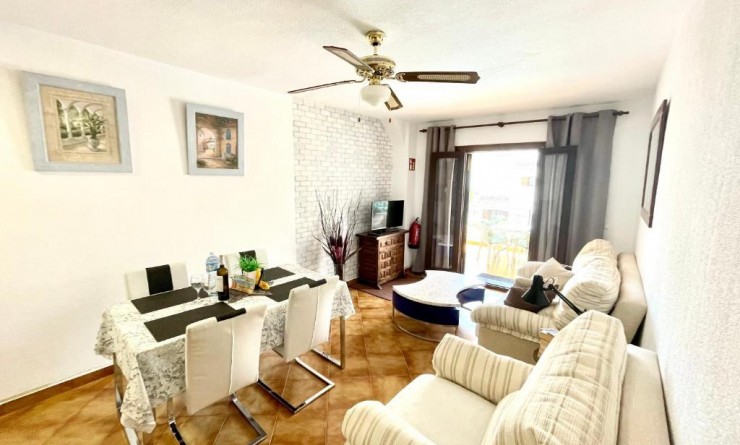 Wederverkoop - Apartment / flat - Orihuela Costa - Cabo Roig