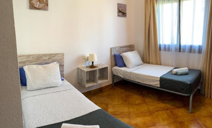 Wederverkoop - Apartment / flat - Orihuela Costa - Cabo Roig