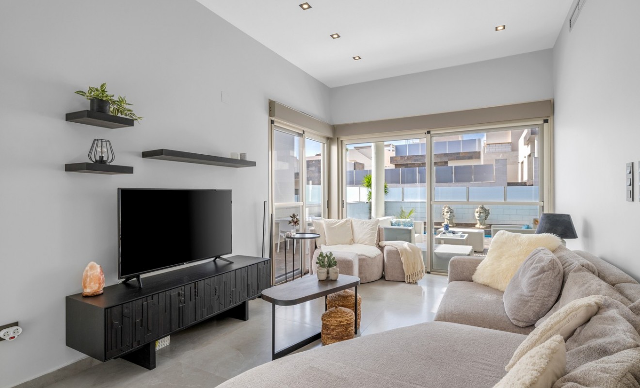 Wederverkoop - Villa - Orihuela Costa - Villamartín