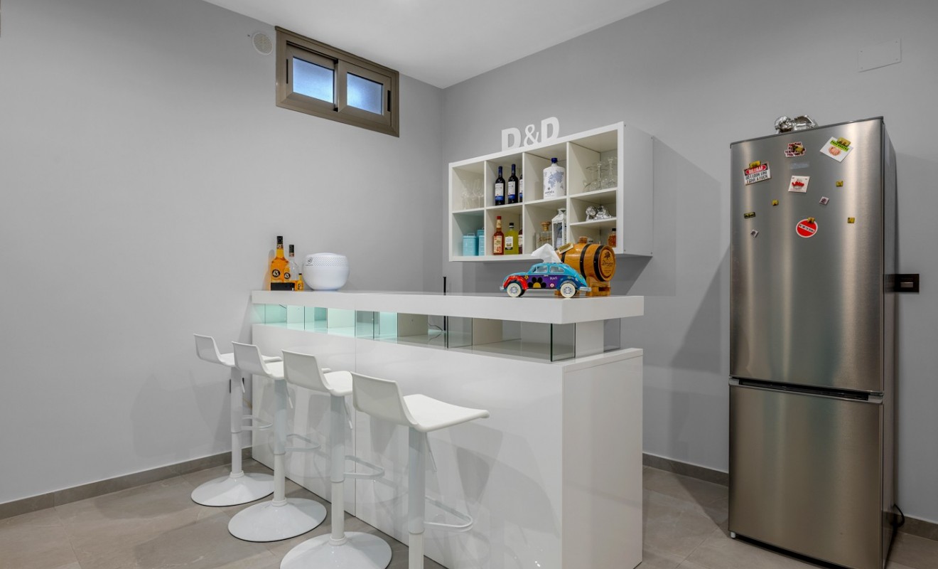 Wederverkoop - Villa - Orihuela Costa - Villamartín