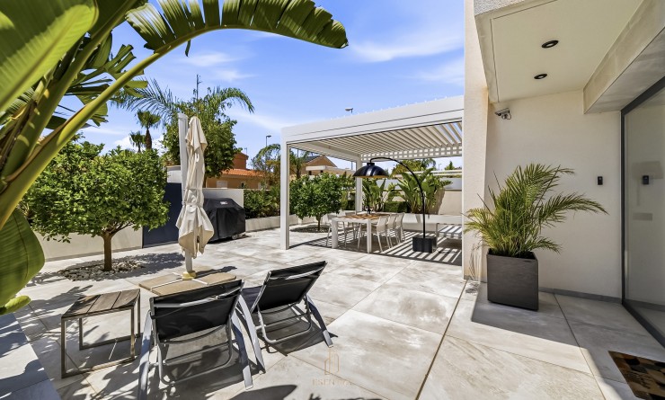 Sale - Villa - Ciudad quesada - La Marquesa Golf