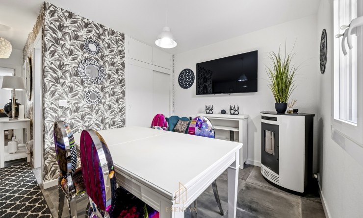 Sale - Casa de Pueblo - Los Alcázares - Centro