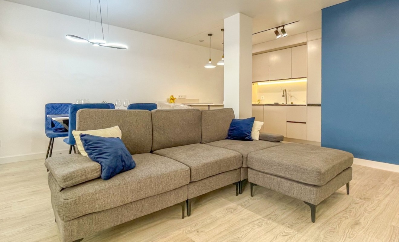 Sale - Apartment - Torrevieja - El Acequión - Los Náufragos