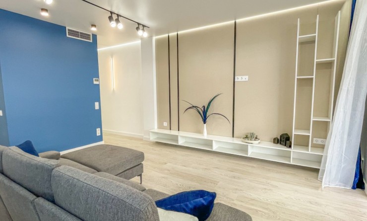 Sale - Apartment - Torrevieja - El Acequión - Los Náufragos