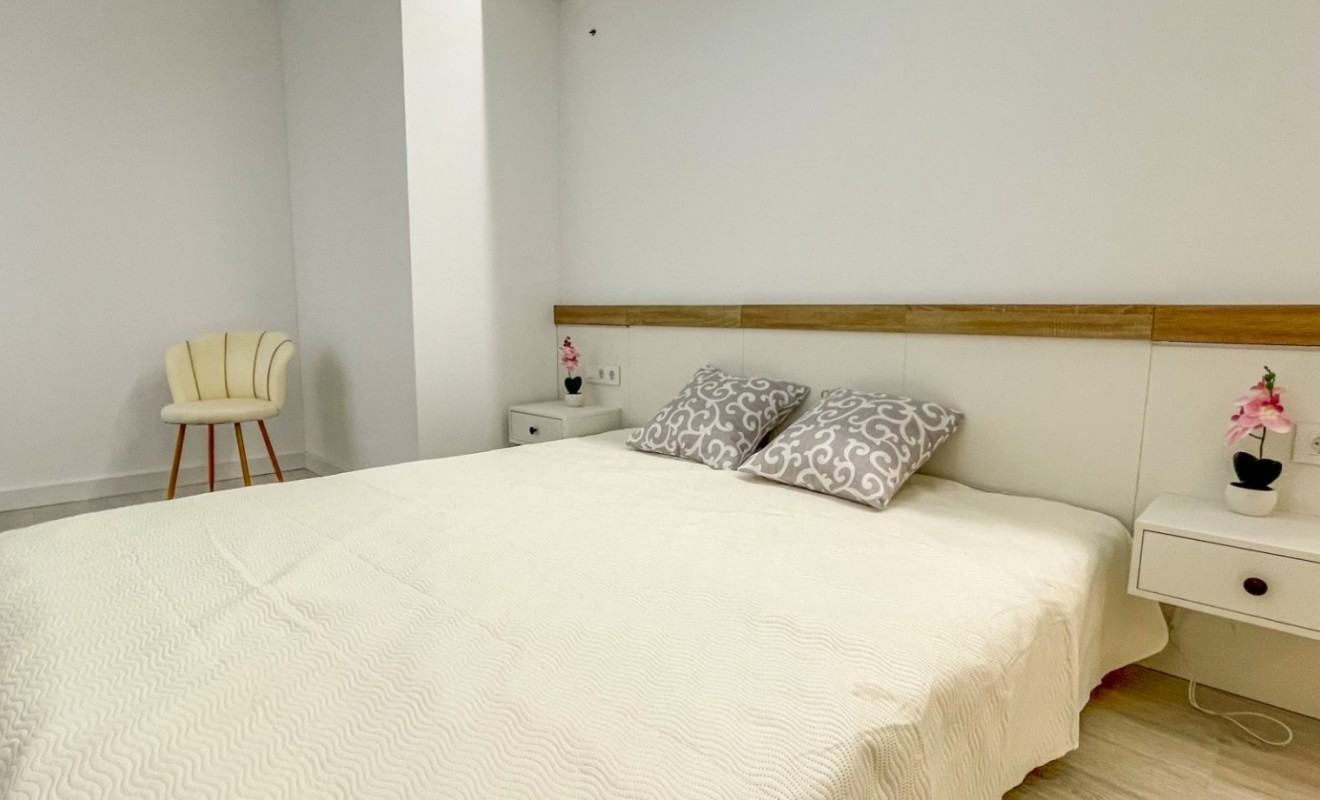 Sale - Apartment - Torrevieja - El Acequión - Los Náufragos