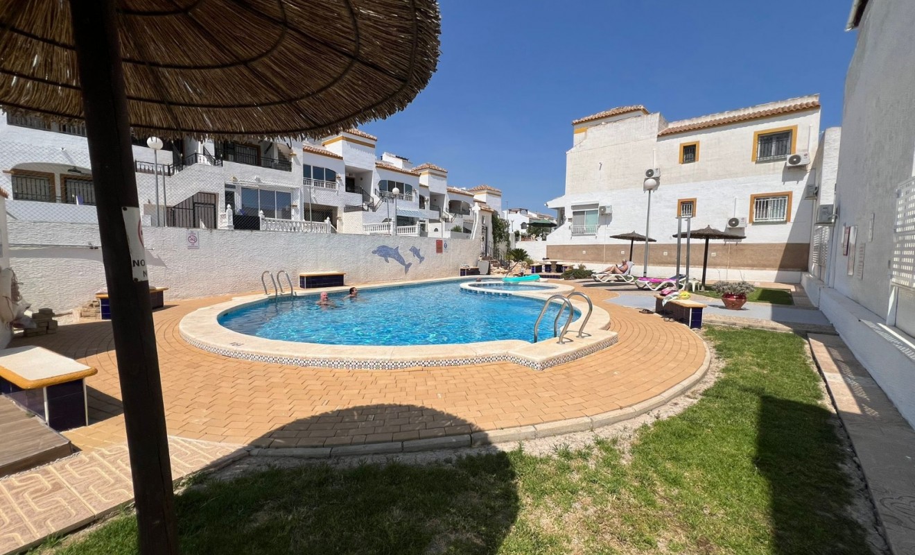 Sale - Apartment / flat - Orihuela - Entre Naranjos - Vistabella Golf