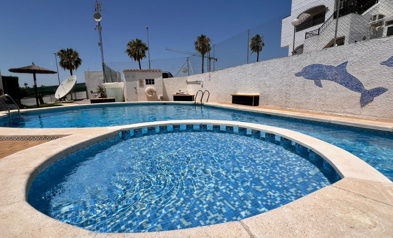 Sale - Apartment / flat - Orihuela - Entre Naranjos - Vistabella Golf