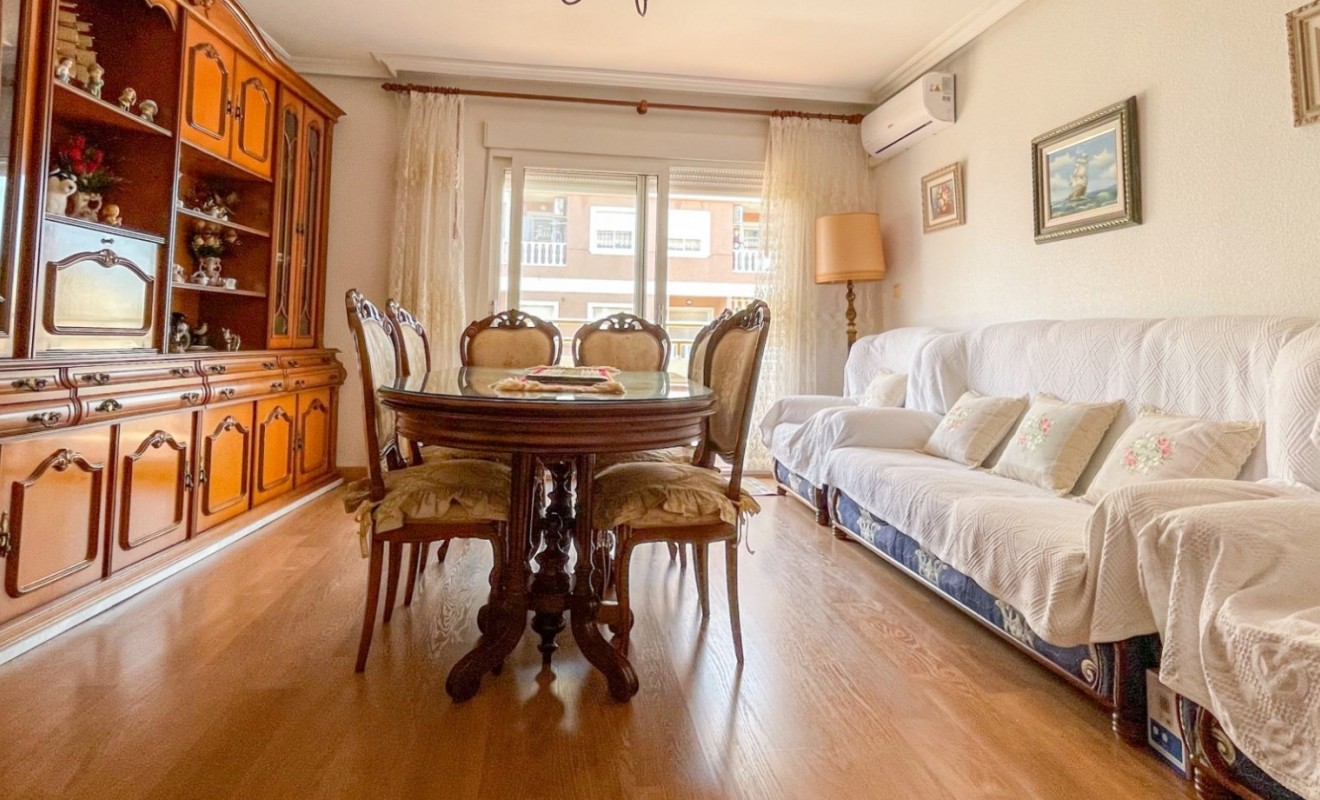 Wederverkoop - Appartement - Torrevieja - El Acequión - Los Náufragos