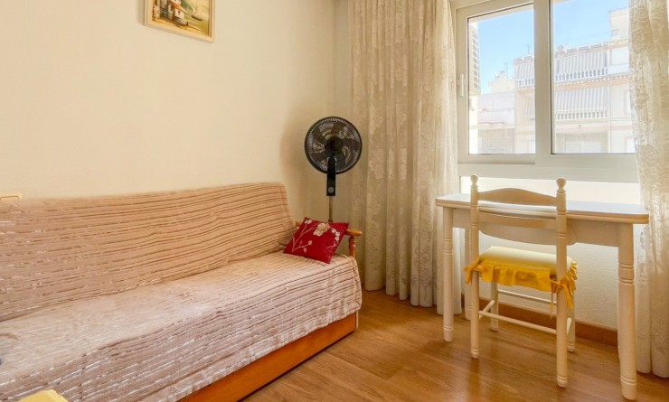 Wederverkoop - Appartement - Torrevieja - El Acequión - Los Náufragos