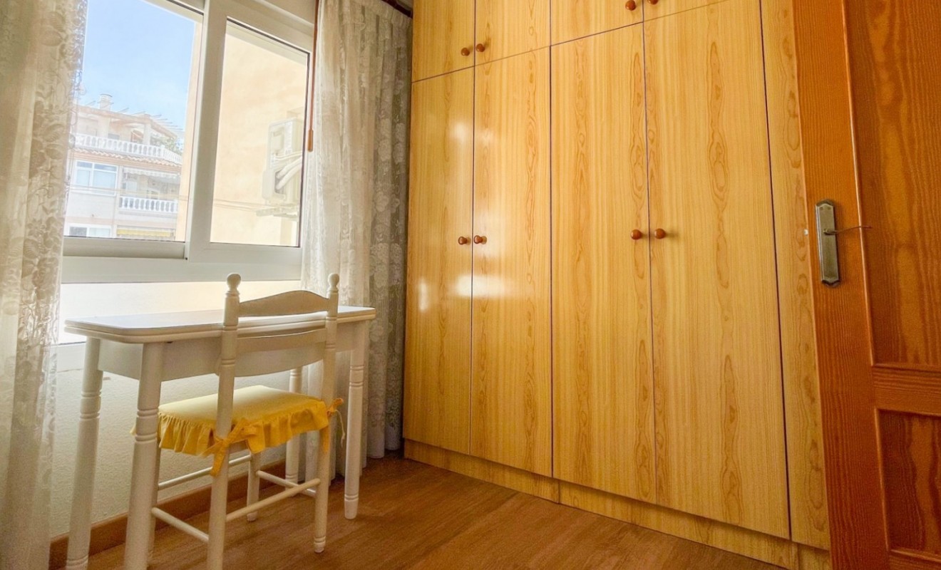 Wederverkoop - Appartement - Torrevieja - El Acequión - Los Náufragos