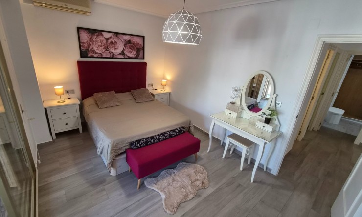 Wederverkoop - Apartment / flat - Torrevieja - torrevieja