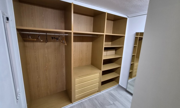 Wederverkoop - Apartment / flat - Torrevieja - torrevieja
