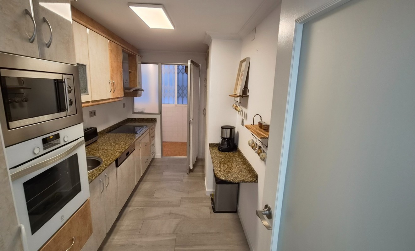 Wederverkoop - Apartment / flat - Torrevieja - torrevieja