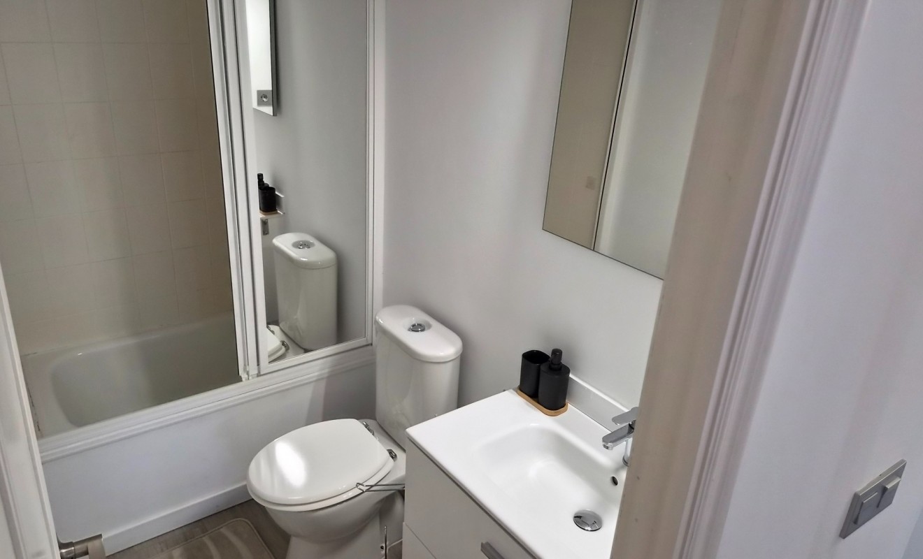 Wederverkoop - Apartment / flat - Torrevieja - torrevieja