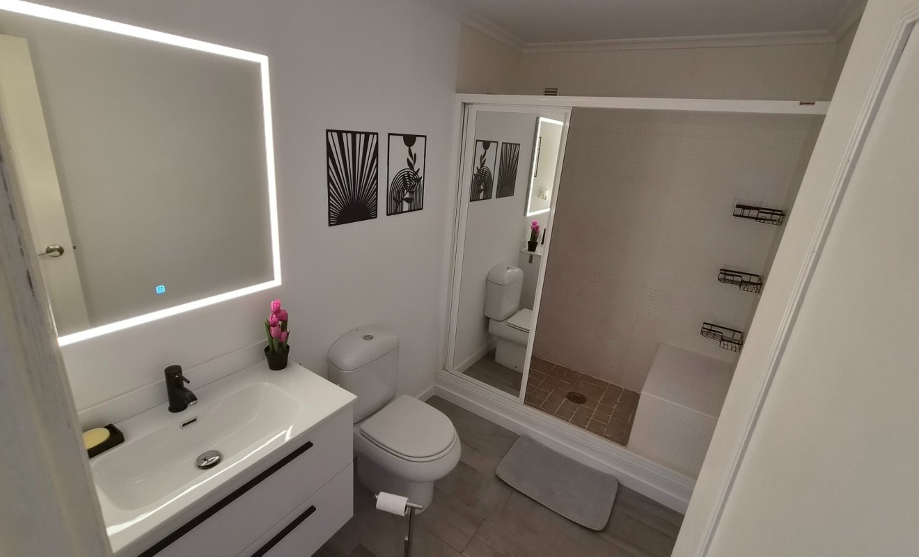 Wederverkoop - Apartment / flat - Torrevieja - torrevieja