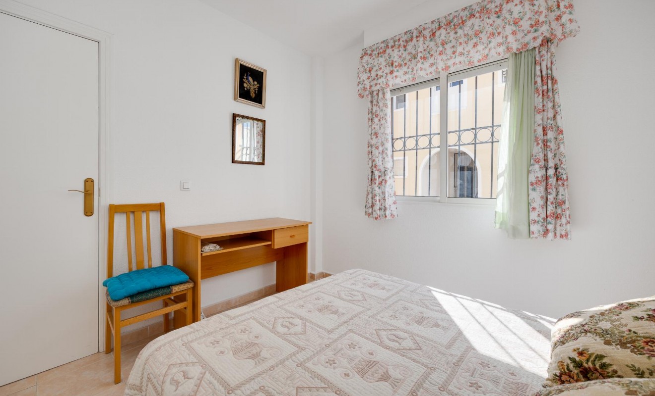 Wederverkoop - Bungalow - Torrevieja - Playa de los Naufragos