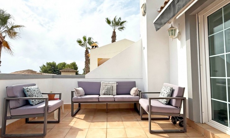 Wederverkoop - Detached villa - Orihuela Costa - Villamartín