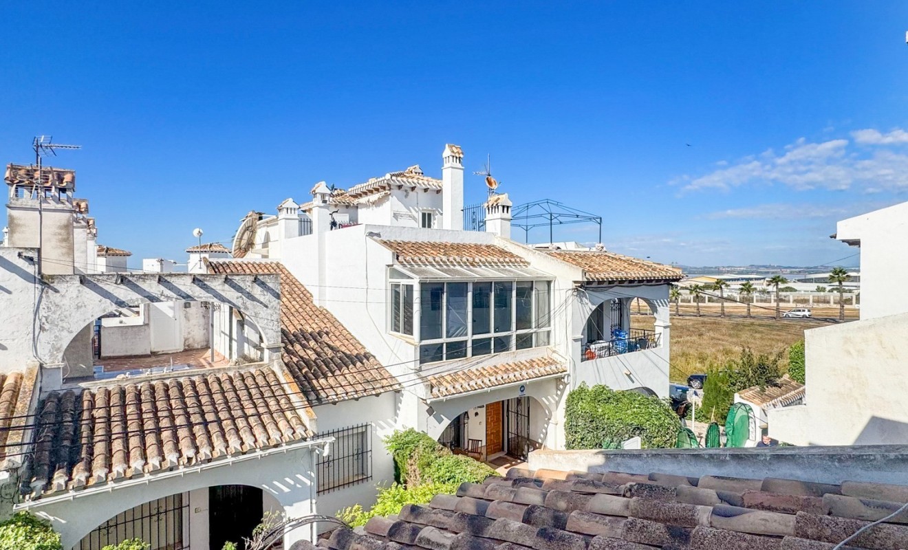 Wederverkoop - Bungalow - Torrevieja - Nueva Torrevieja - Aguas Nuevas