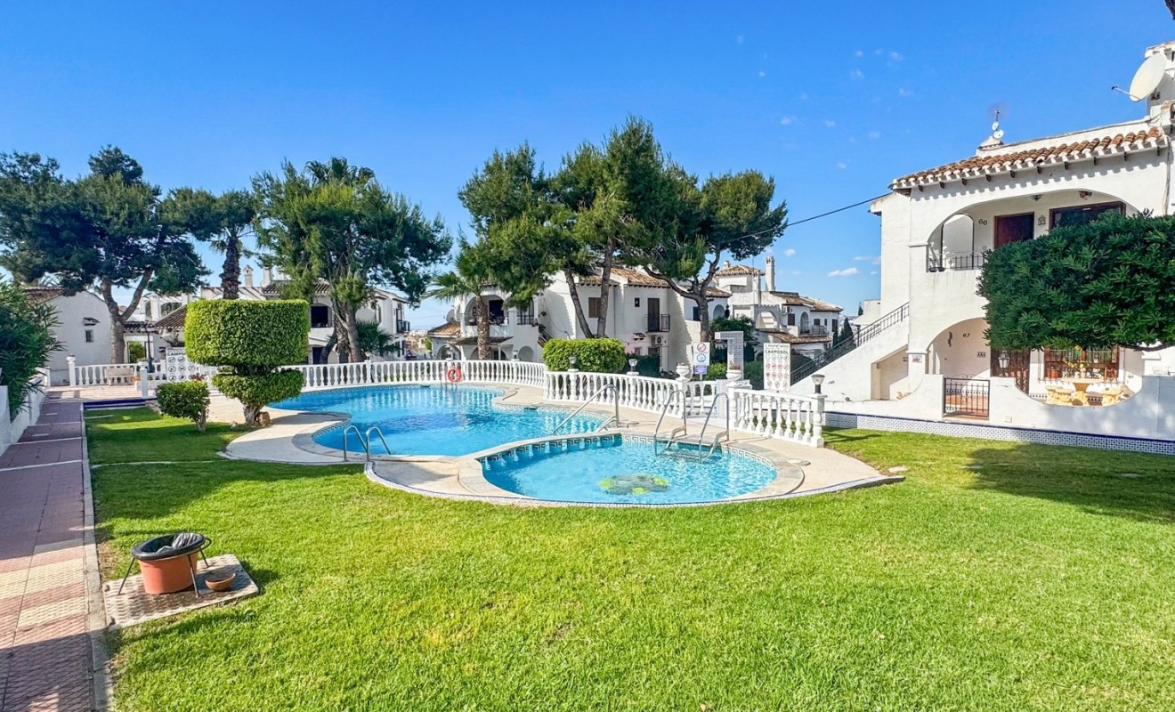 Wederverkoop - Bungalow - Torrevieja - Nueva Torrevieja - Aguas Nuevas