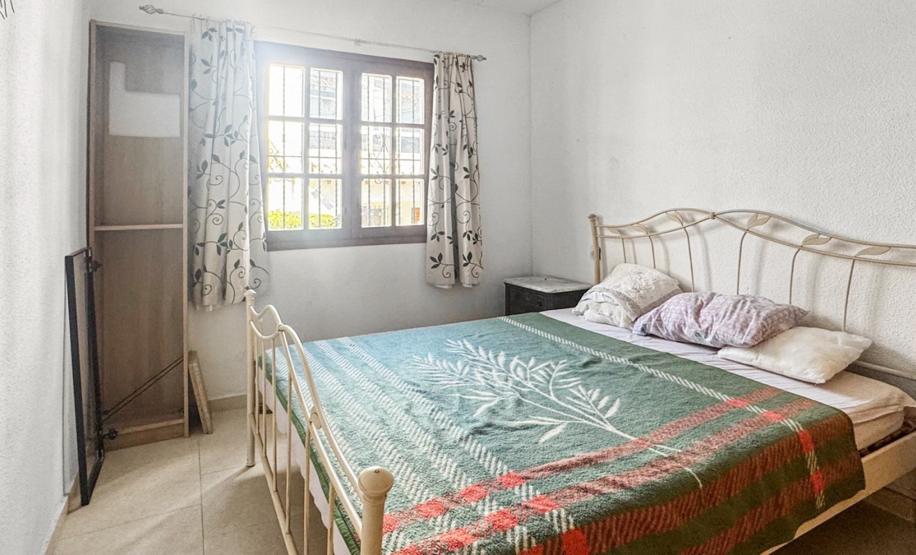Wederverkoop - Bungalow - Torrevieja - Nueva Torrevieja - Aguas Nuevas