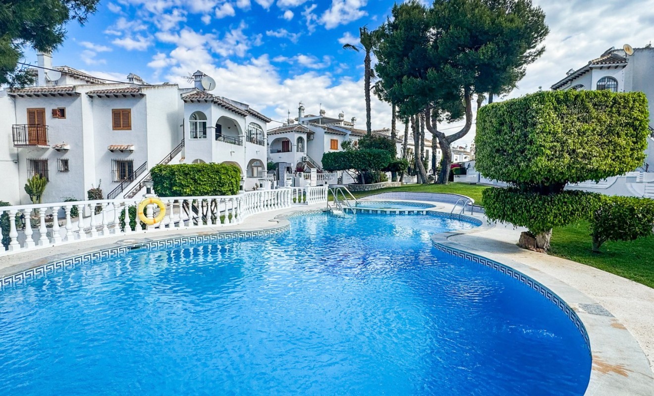 Wederverkoop - Bungalow - Torrevieja - Nueva Torrevieja - Aguas Nuevas