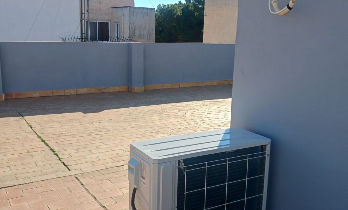 Wederverkoop - Herenhuis - San Pedro del Pinatar - Los Antolinos