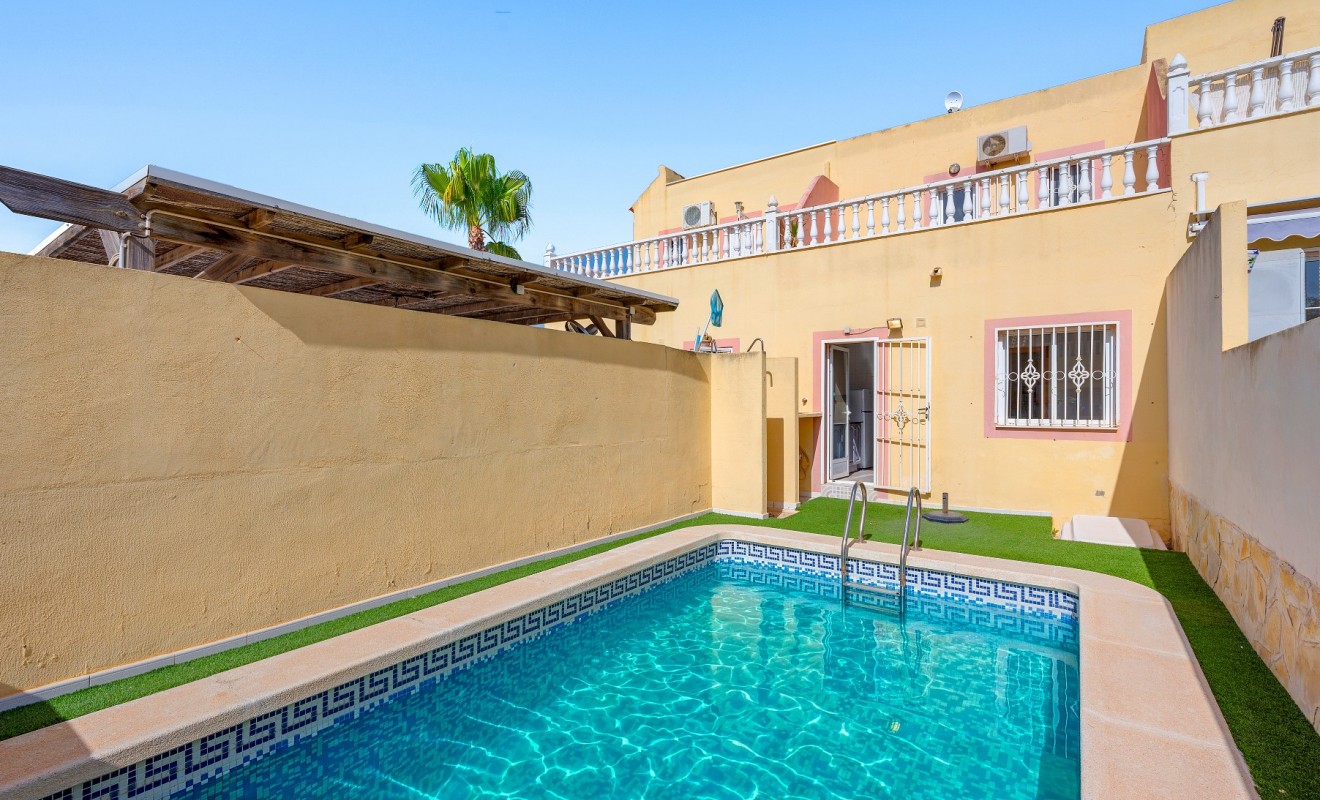 Wederverkoop - House - Orihuela Costa - Las Filipinas
