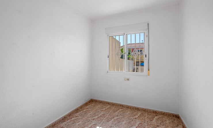 Wederverkoop - House - Orihuela Costa - Las Filipinas