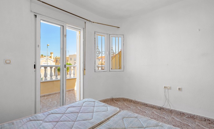 Wederverkoop - House - Orihuela Costa - Las Filipinas