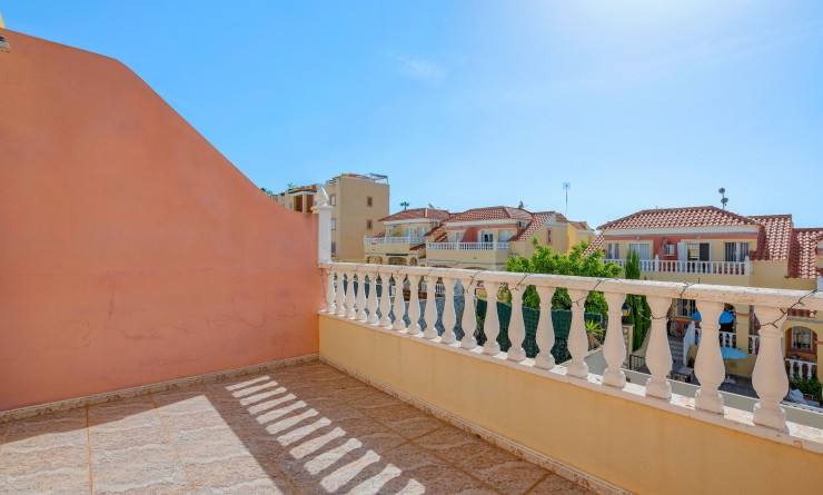 Wederverkoop - House - Orihuela Costa - Las Filipinas