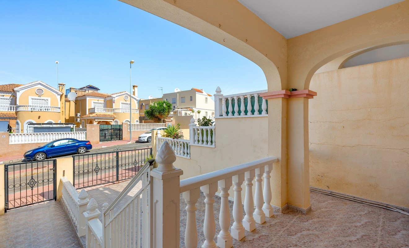 Wederverkoop - House - Orihuela Costa - Las Filipinas