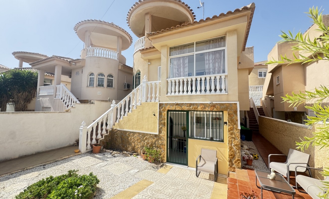 Revente - Villa - Villamartín