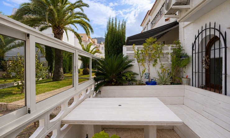 Wederverkoop - Herenhuis - Albir - center