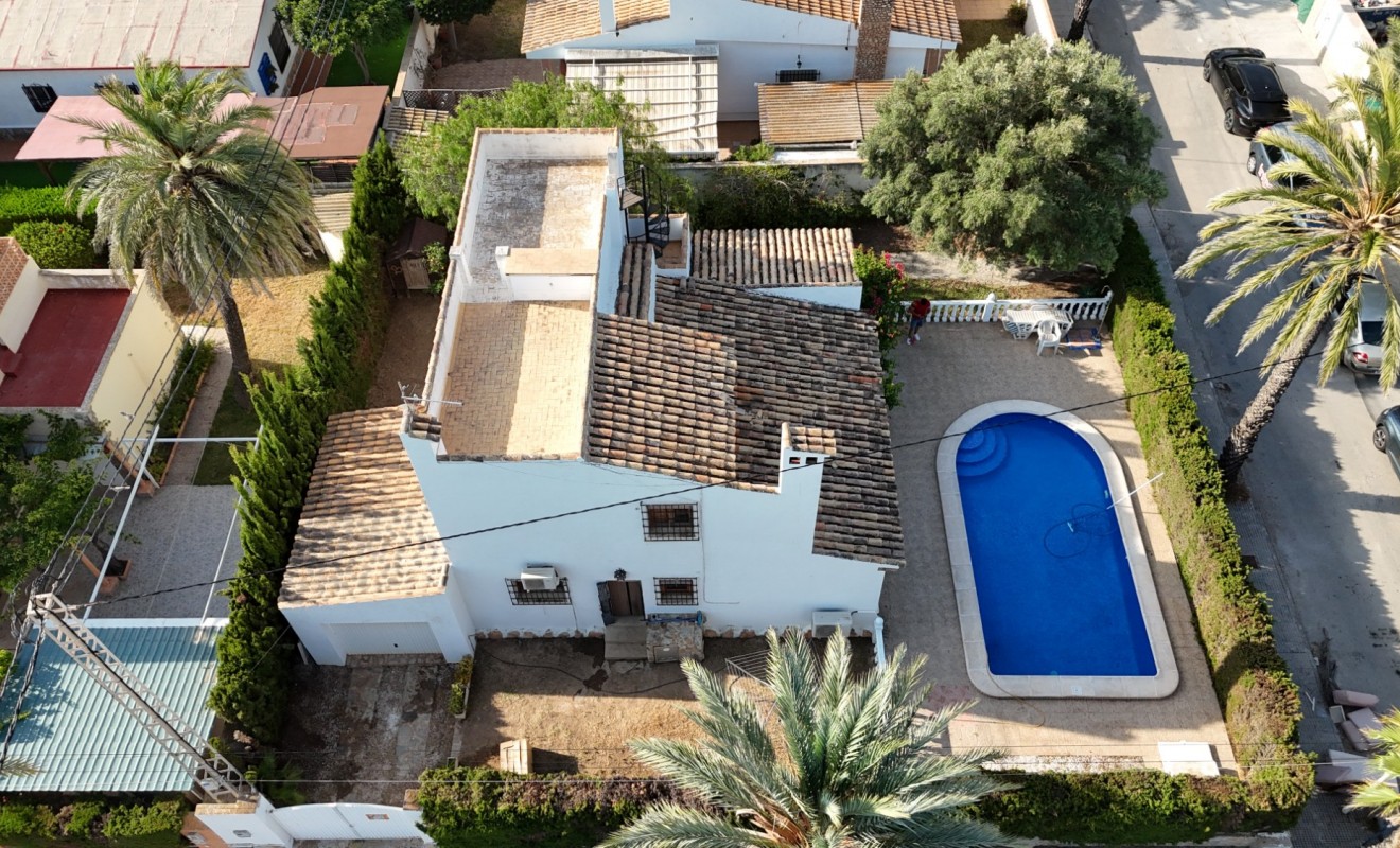 Revente - Villa - Cabo Roig