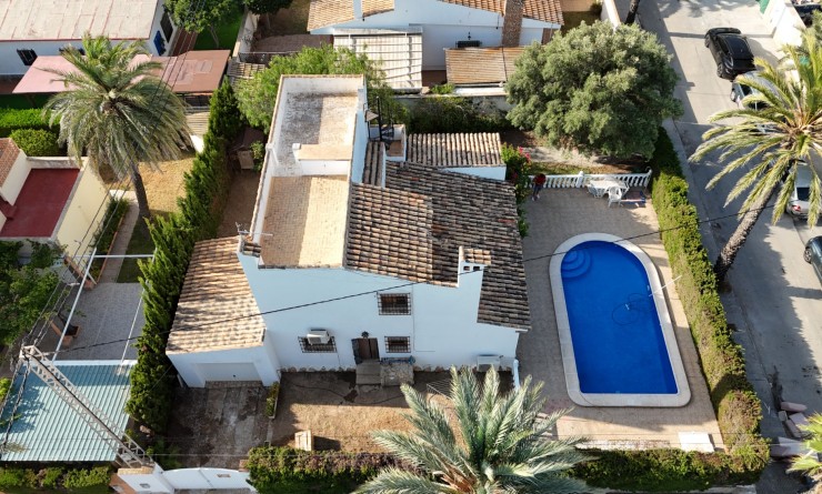 Revente - Villa - Cabo Roig