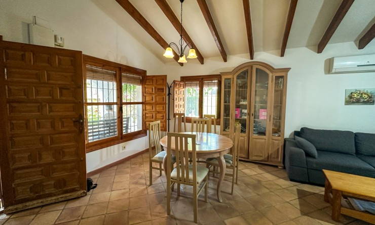 Revente - Villa - Cabo Roig