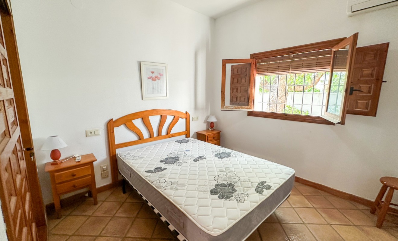 Revente - Villa - Cabo Roig