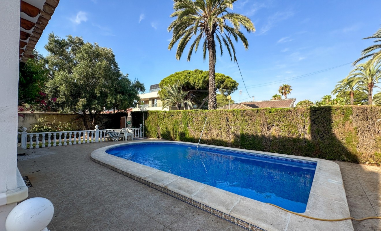 Revente - Villa - Cabo Roig
